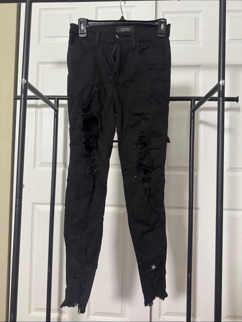 AKIRA Black Distressed Skinny Jeans